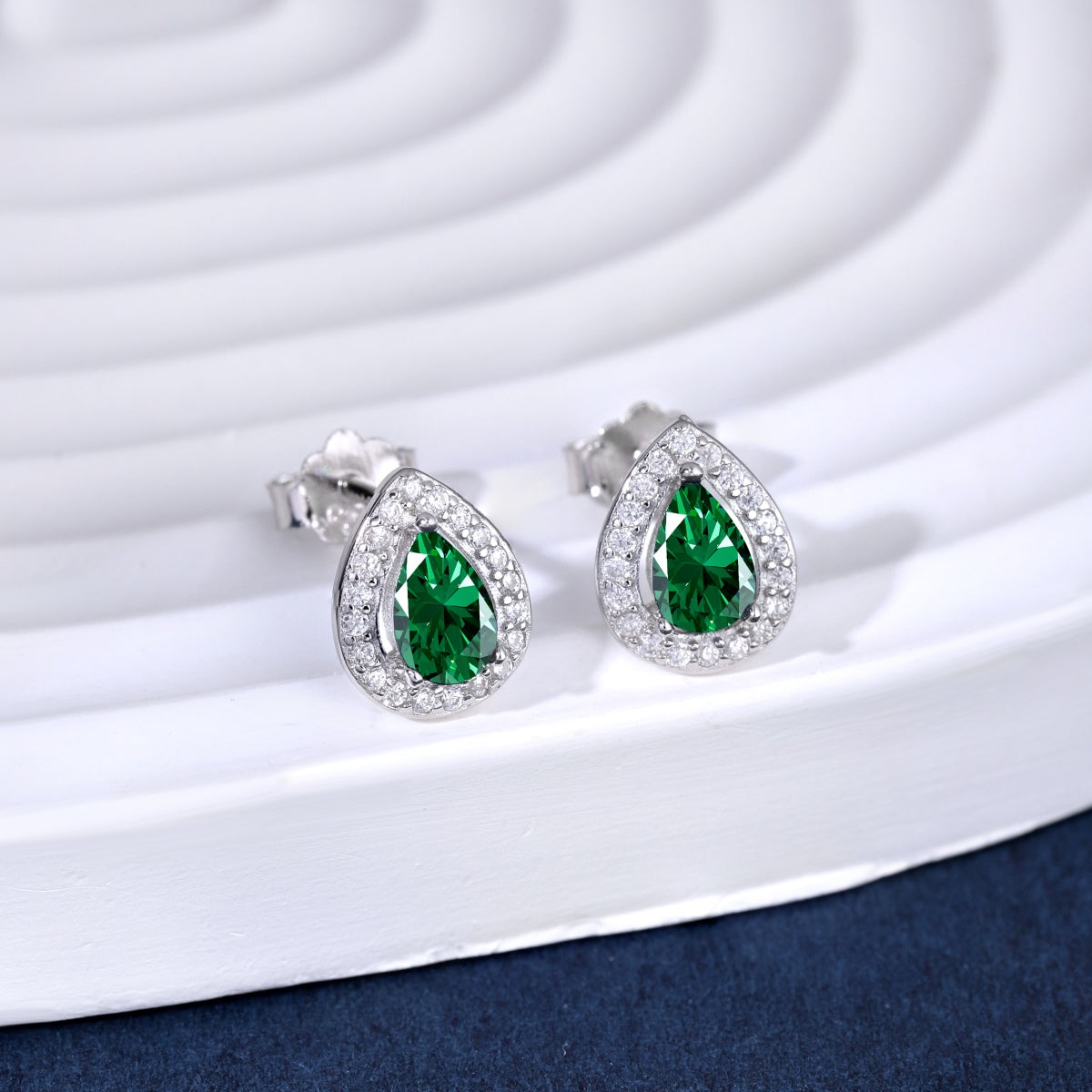 [Kincade Jewelery]Luxurious Water Drop Shape Earrings