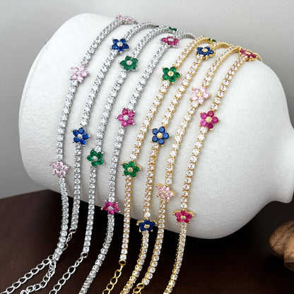 [Kincade Jewelery]Sparkling Flower Shape Tennis Bracelet