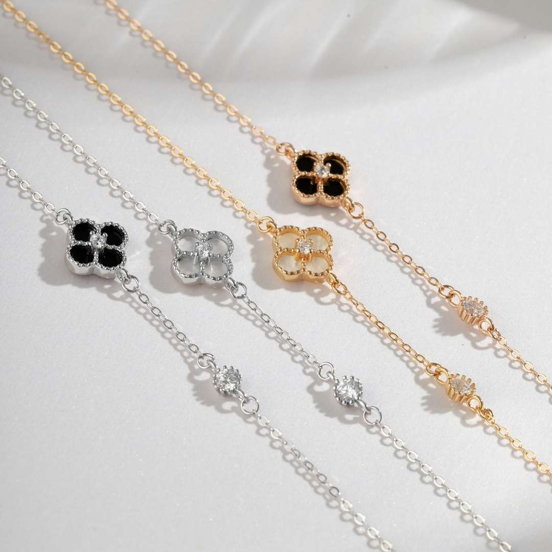 [Kincade Jewelrys]Delicate Four Leaf Clover Bracelet