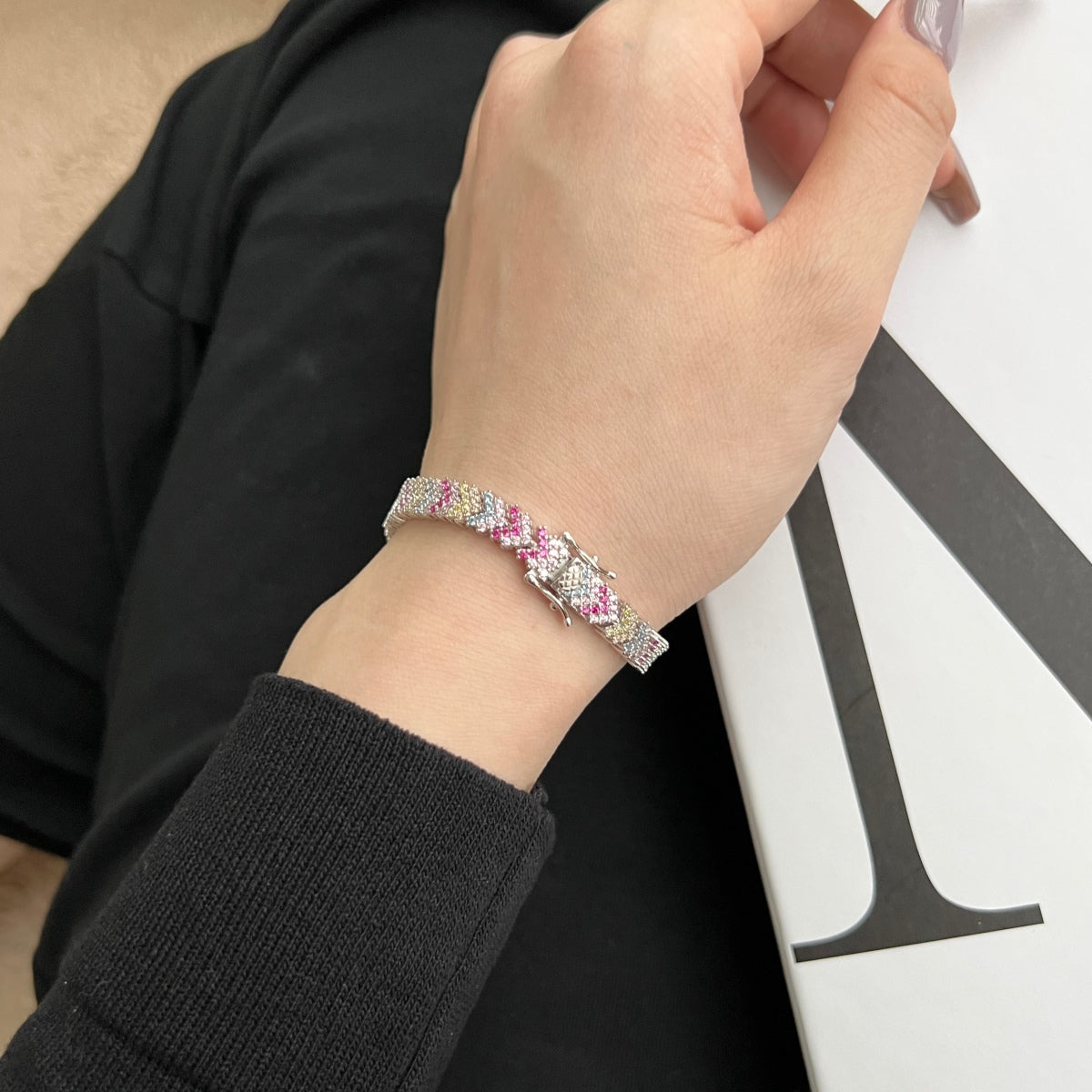 [Kincade Jewelery]Ornate Sparkling Round Cut Party Bracelet