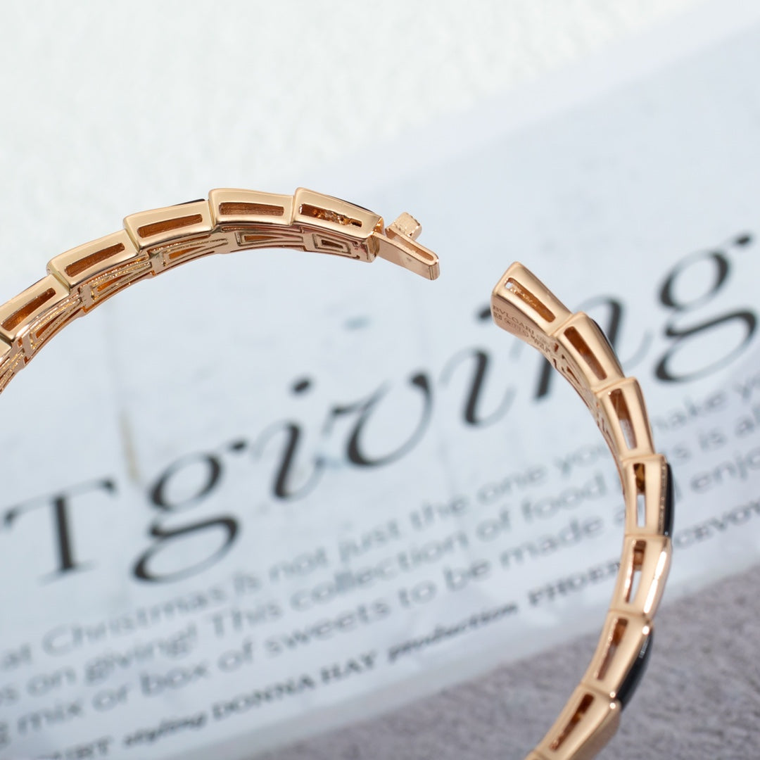 [Kincade Jewelery]SERPENTI BRACELET PINK GOLD ONYX