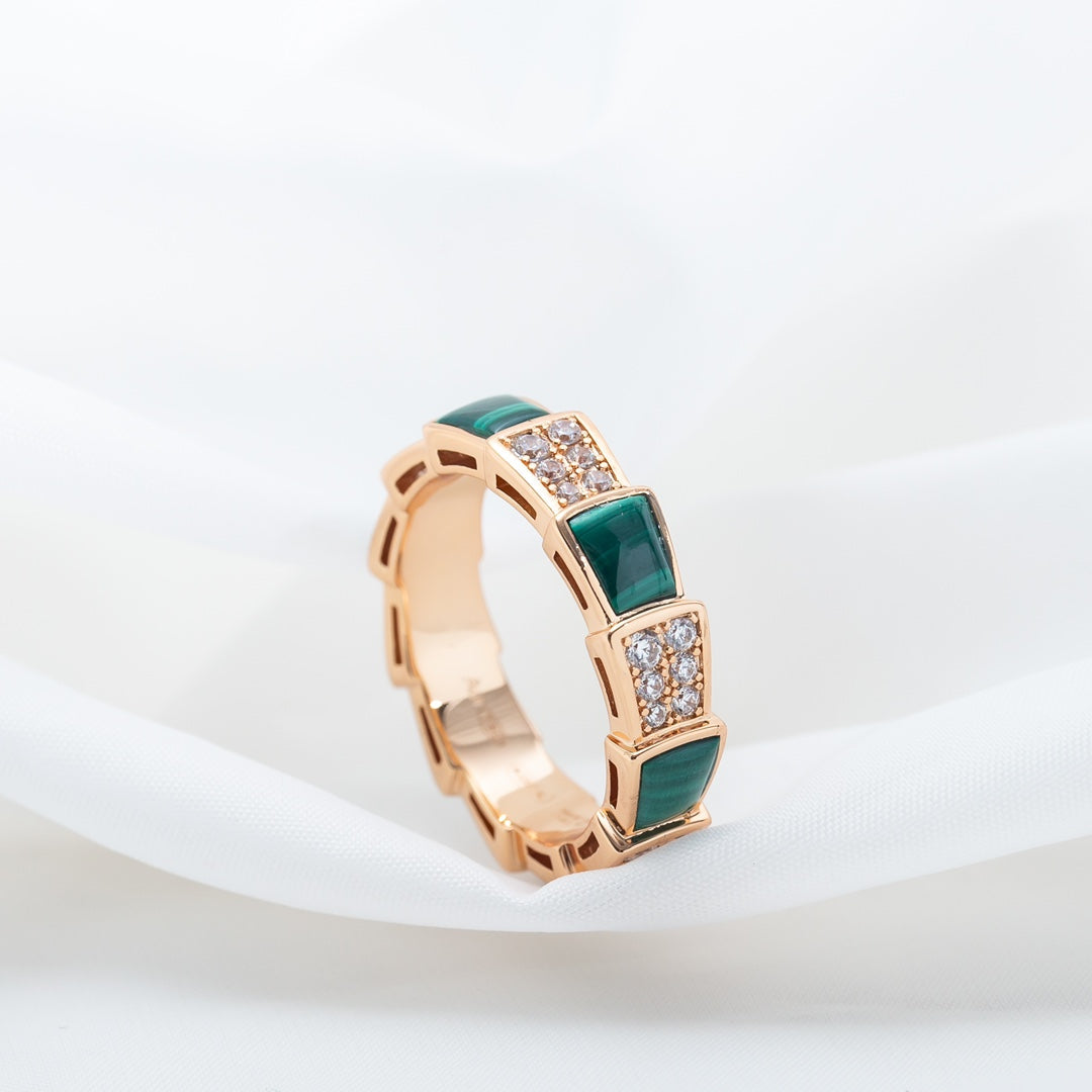 [Kincade Jewelery]SERPENTI RING PINK GOLD MALACHITE DIAMOND PAVED 4MM