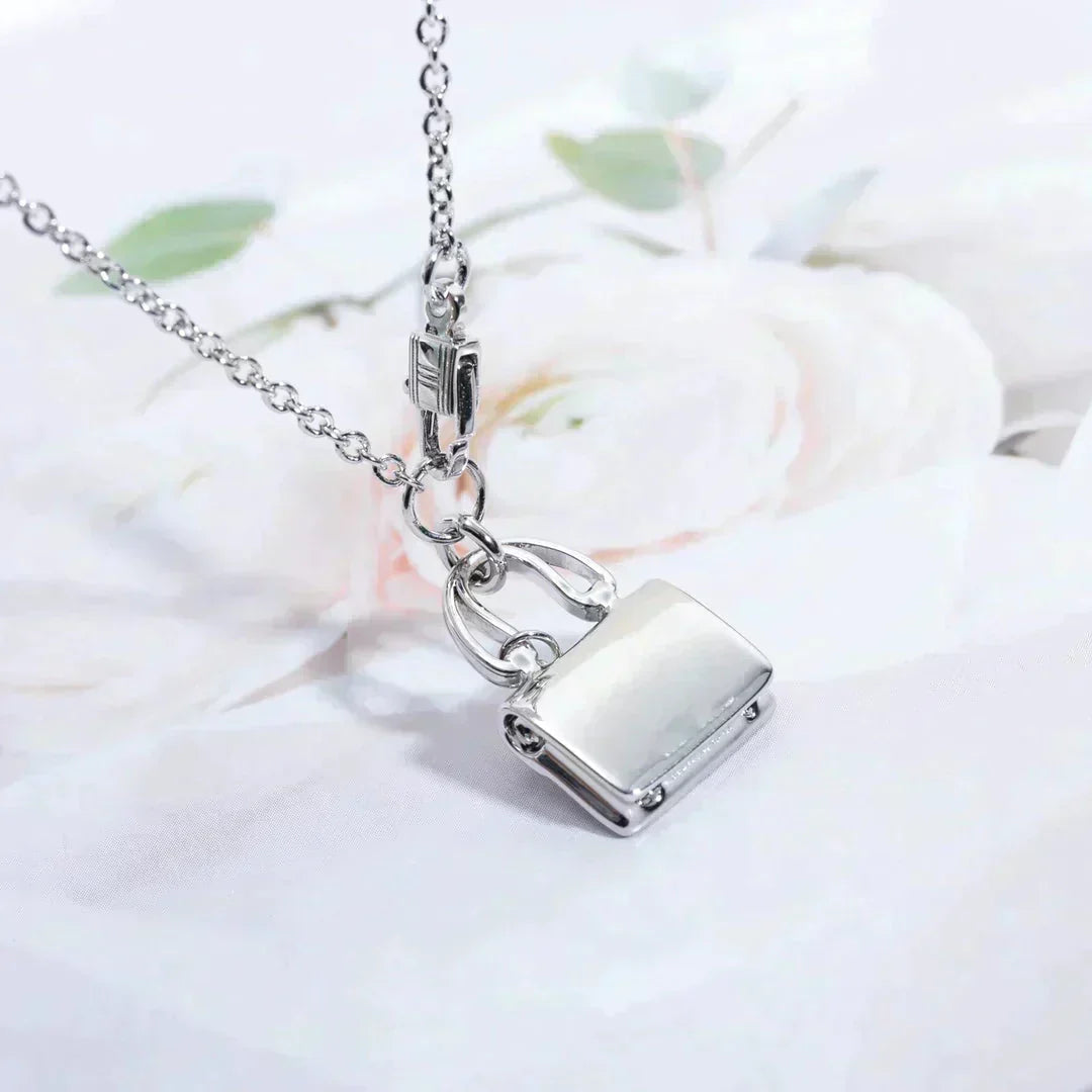 [Kincade Jewelery]AMULETTE PEDANT SILVER NECKLACE