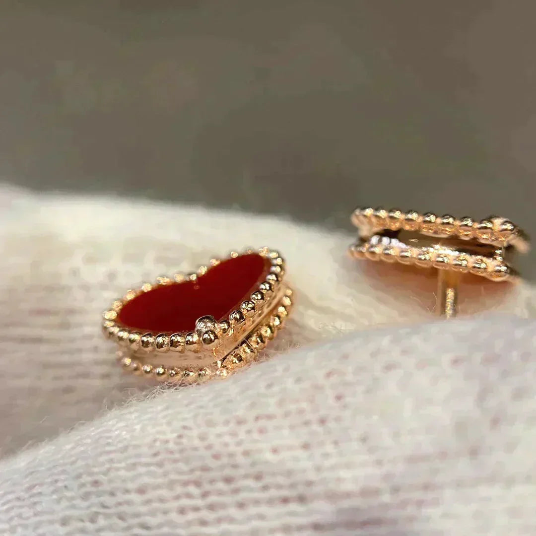 [Kincade Jewelery]HEART CARNELIAN STUD EARRINGS
