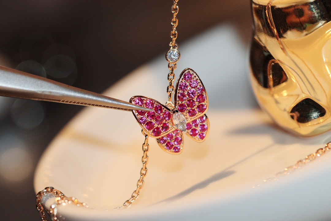 [Kincade Jewelery]BUTTERFLY RED DIAMOND ROSE GOLD NECKLACE