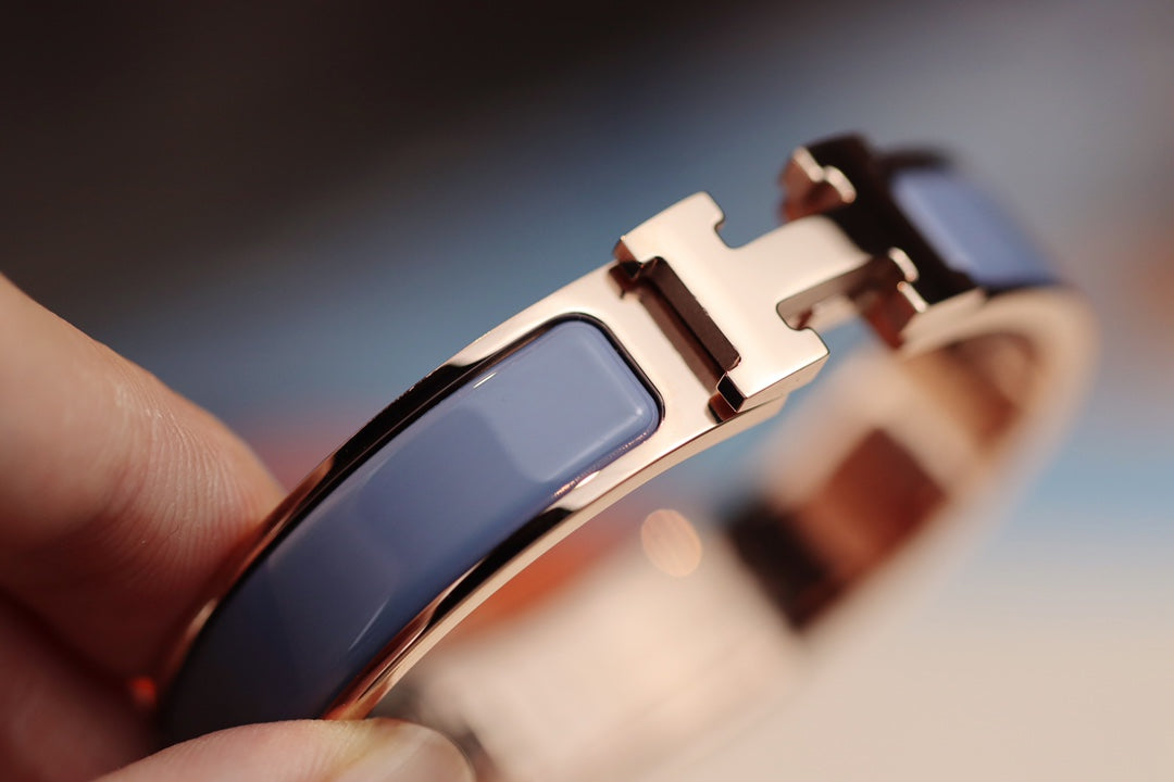 [Kincade Jewelery]H BRACELET 12MM BLUE GRAY