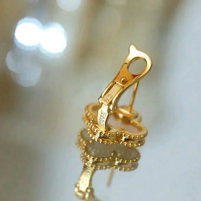 [Kincade Jewelery]Kincade MEDIUM 1 MOTIFS  WHITE MOP STUD EARRINGS