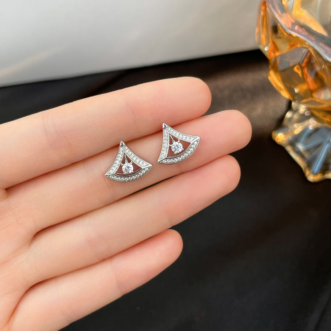 [Kincade Jewelery]DREAM MINI DIAMOND STUD EARRINGS