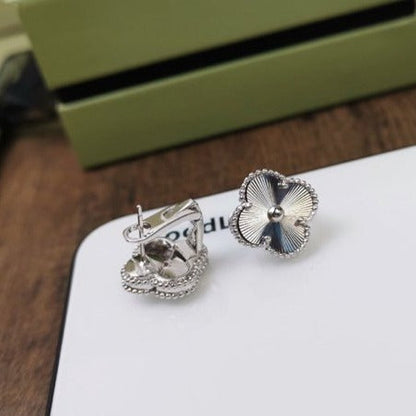 [Kincade Jewelery]Kincade MEDIUM STUD EARRINGS