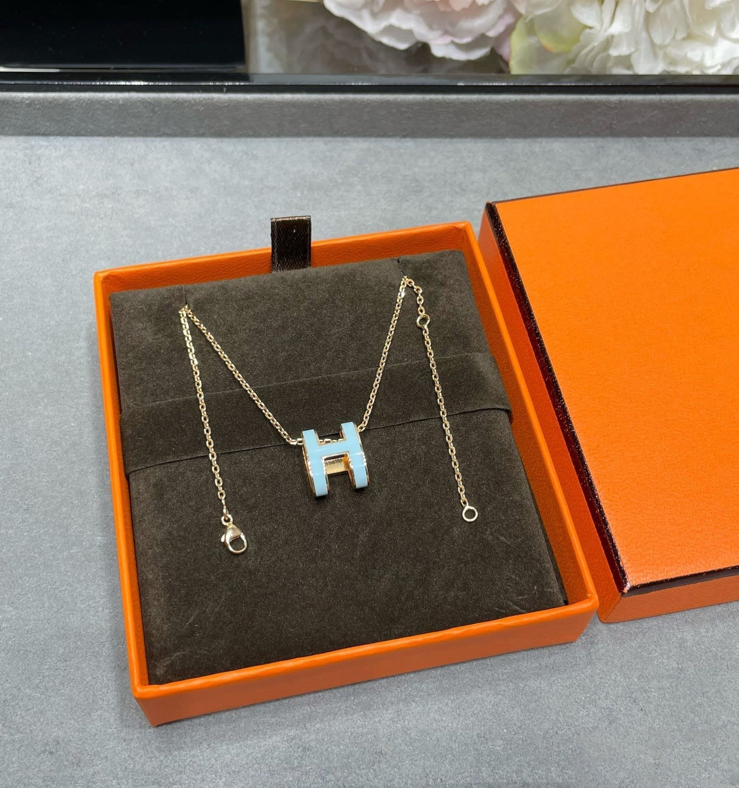 [Kincade Jewelery]POP H SKY BLUE NECKLACE