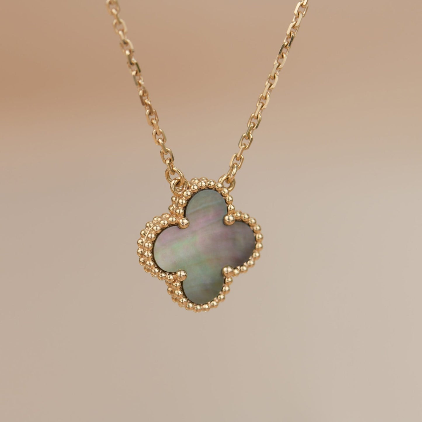 [Kincade Jewelery]Kincade 15MM  GRAY MOTHER OF PEARL NECKLACE