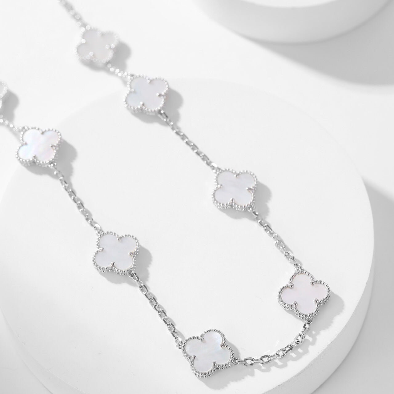 [Kincade Jewelery]KincadeS THE 10-MOTIFS WHITE MOTHER OF PEARL NECKLACE