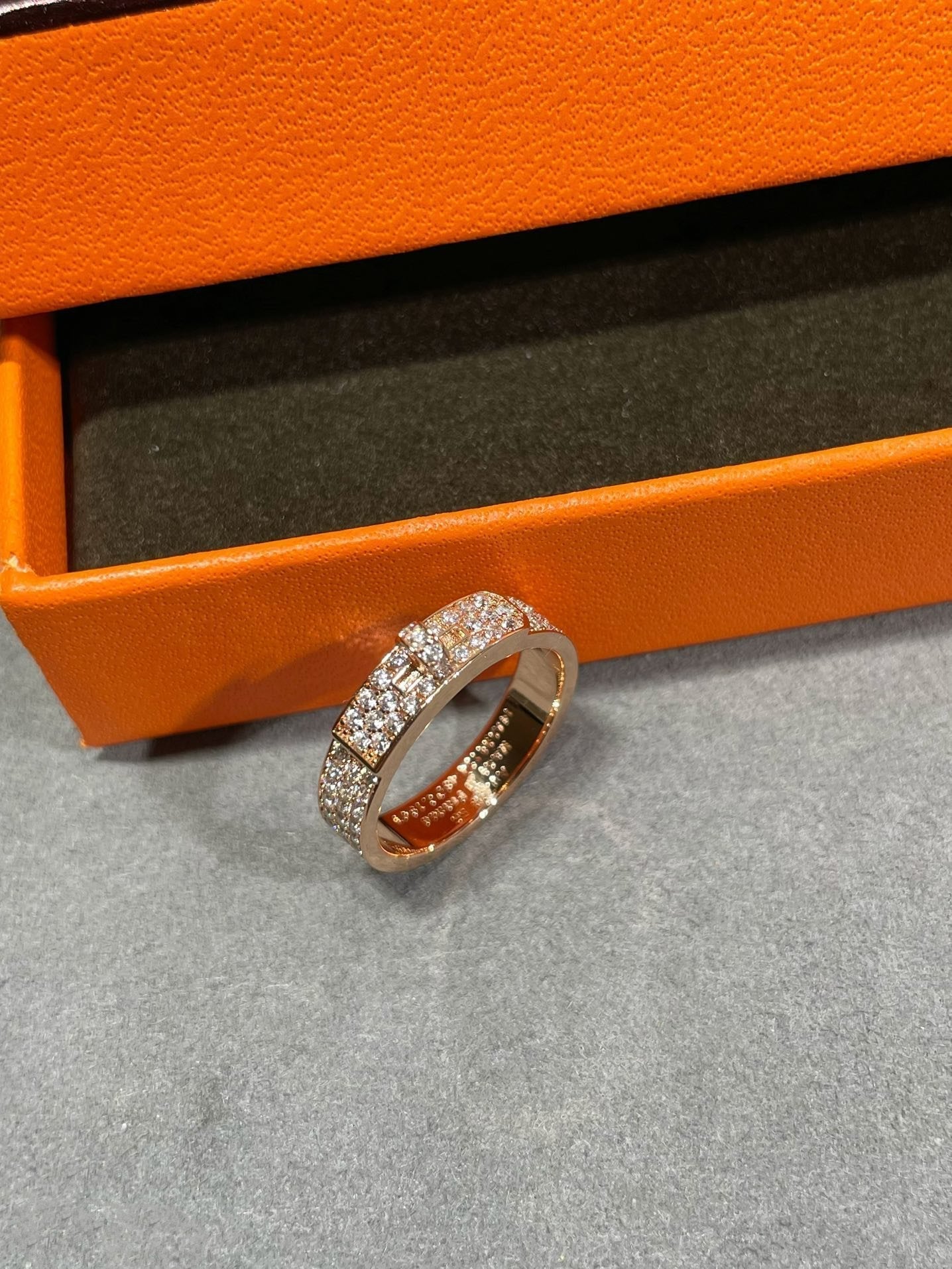[Kincade Jewelery]KELLY PINK GOLD DIAMOND RING