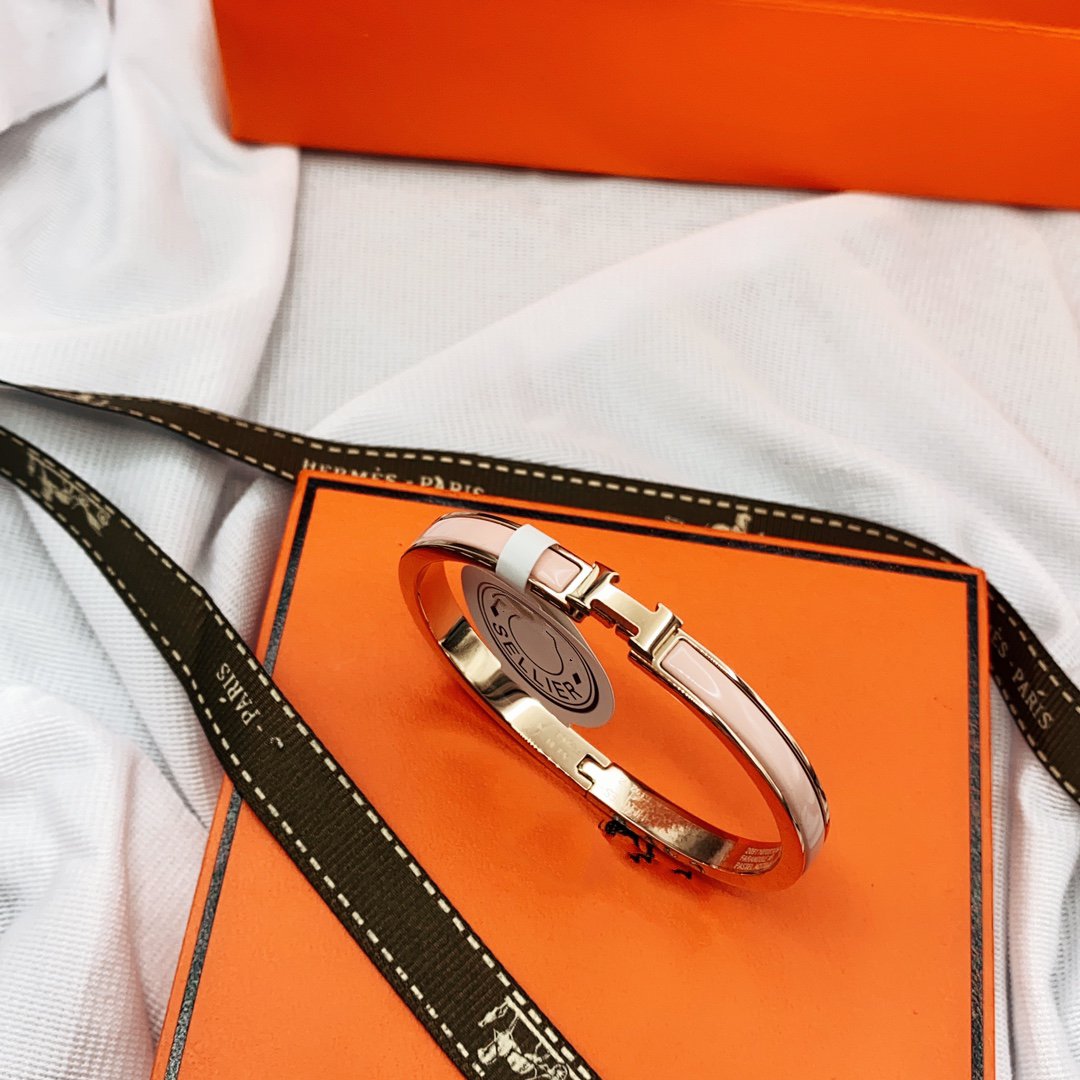 [Kincade Jewelery]CLASSIC HM CLIC  PINK 8MM ENAMEL BRACELET