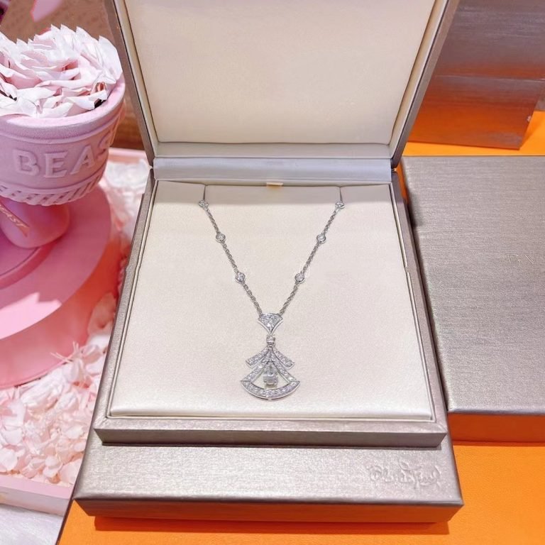 [Kincade Jewelery]DREAM NECKLACE WHITE DIAMOND SILVER