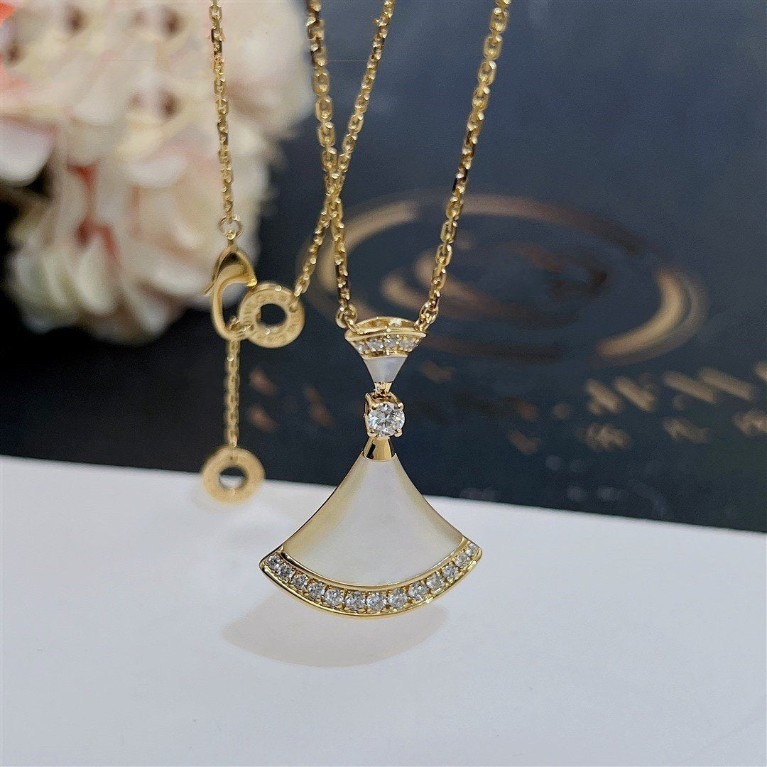 [Kincade Jewelery]DREAM NECKLACE MOP GOLD DIAMOND