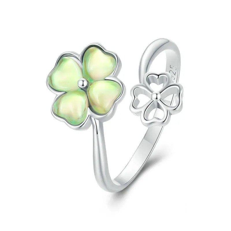 White Gold Plated Lucky Four-Leaf Kincade Ring