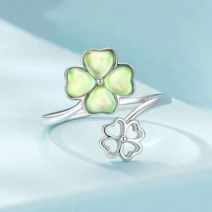 White Gold Plated Lucky Four-Leaf Kincade Ring