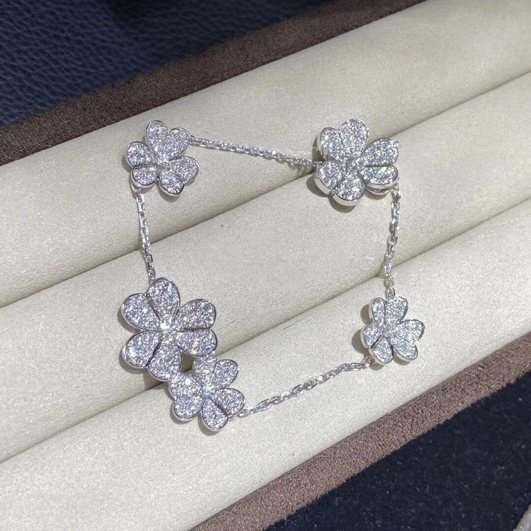 [Kincade Jewelery]FRIVOLE SILVER 5 FLOWERS BRACELET