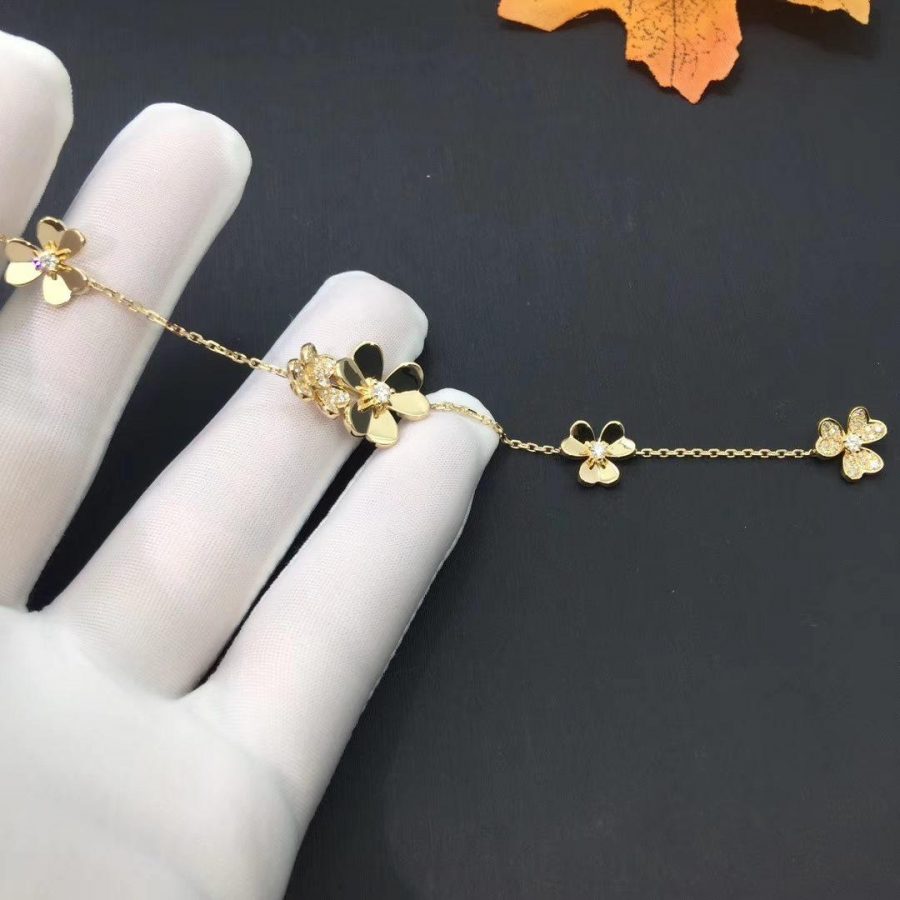 [Kincade Jewelery]FRIVOLE GOLD 5 FLOWERS BRACELET